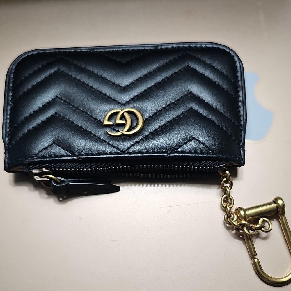 Gucci Black and Gold Key & Card Holder - Picture 4 of 14